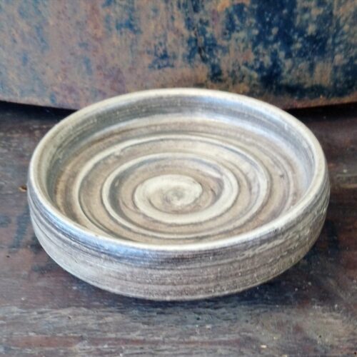 Mobach keramikskål på fod – flot stentøjsopsats