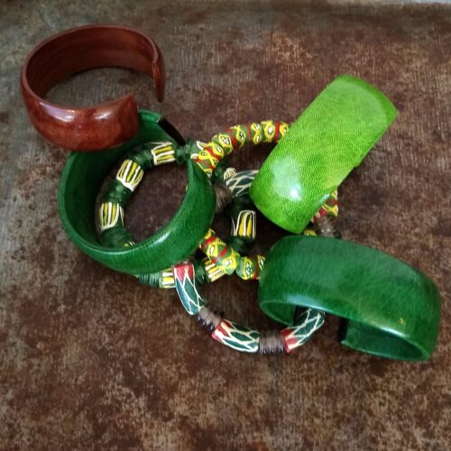 Lysegrønt gedeskinds armbånd afrikansk recycling