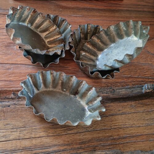 Ovale metal linse forme – gamle og fint patinerede