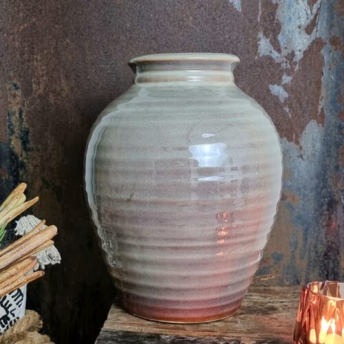 Helglaseret keramik krukke i smukke nuancer