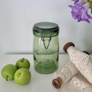 Gammelt fransk sylteglas med patentluk