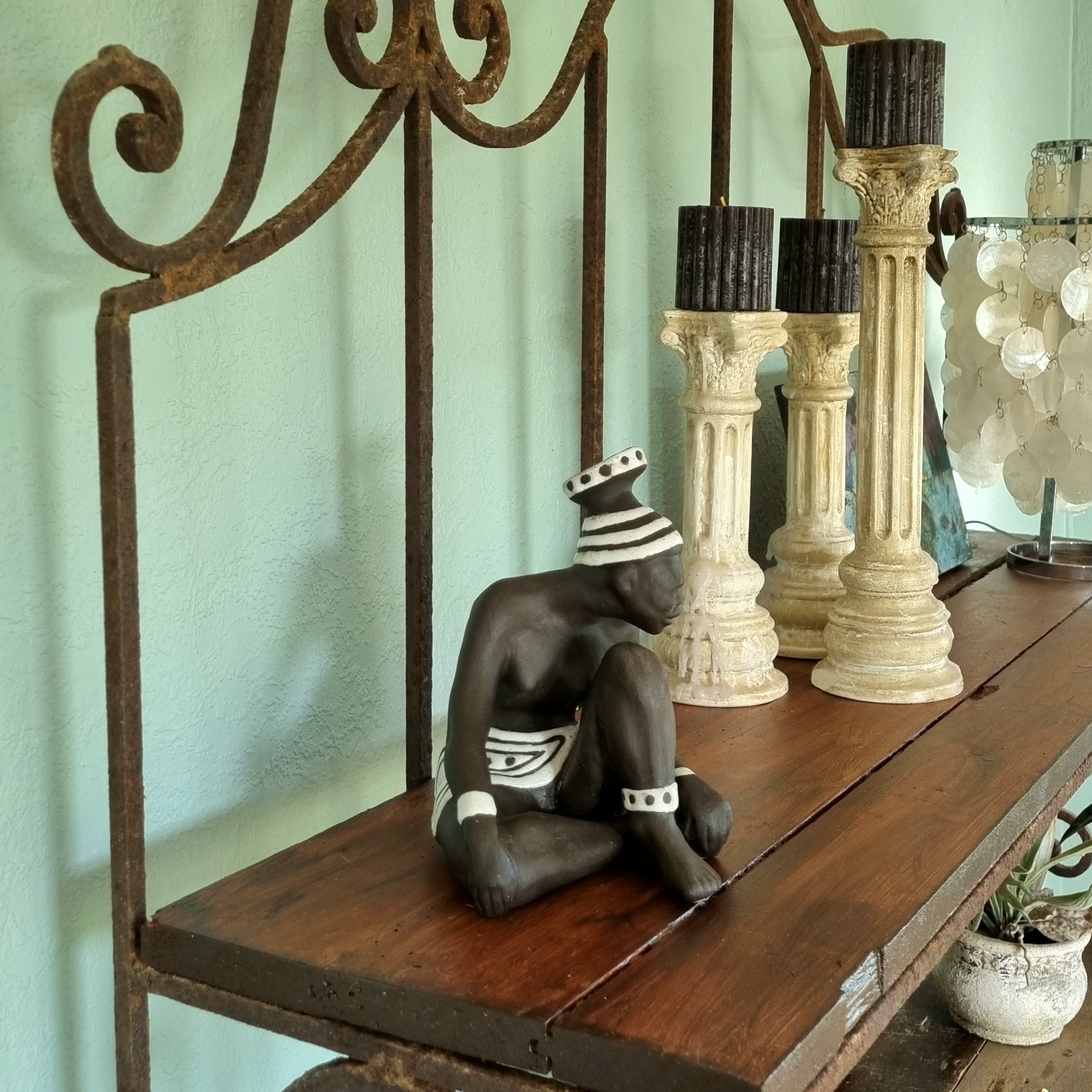 Tribal keramik af Marianne Starck