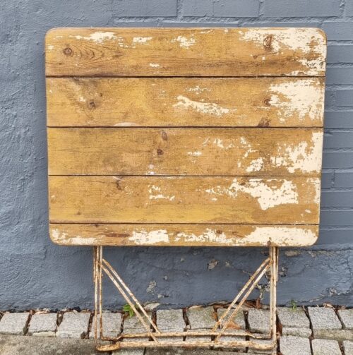 Flot klapbord med smuk patinering