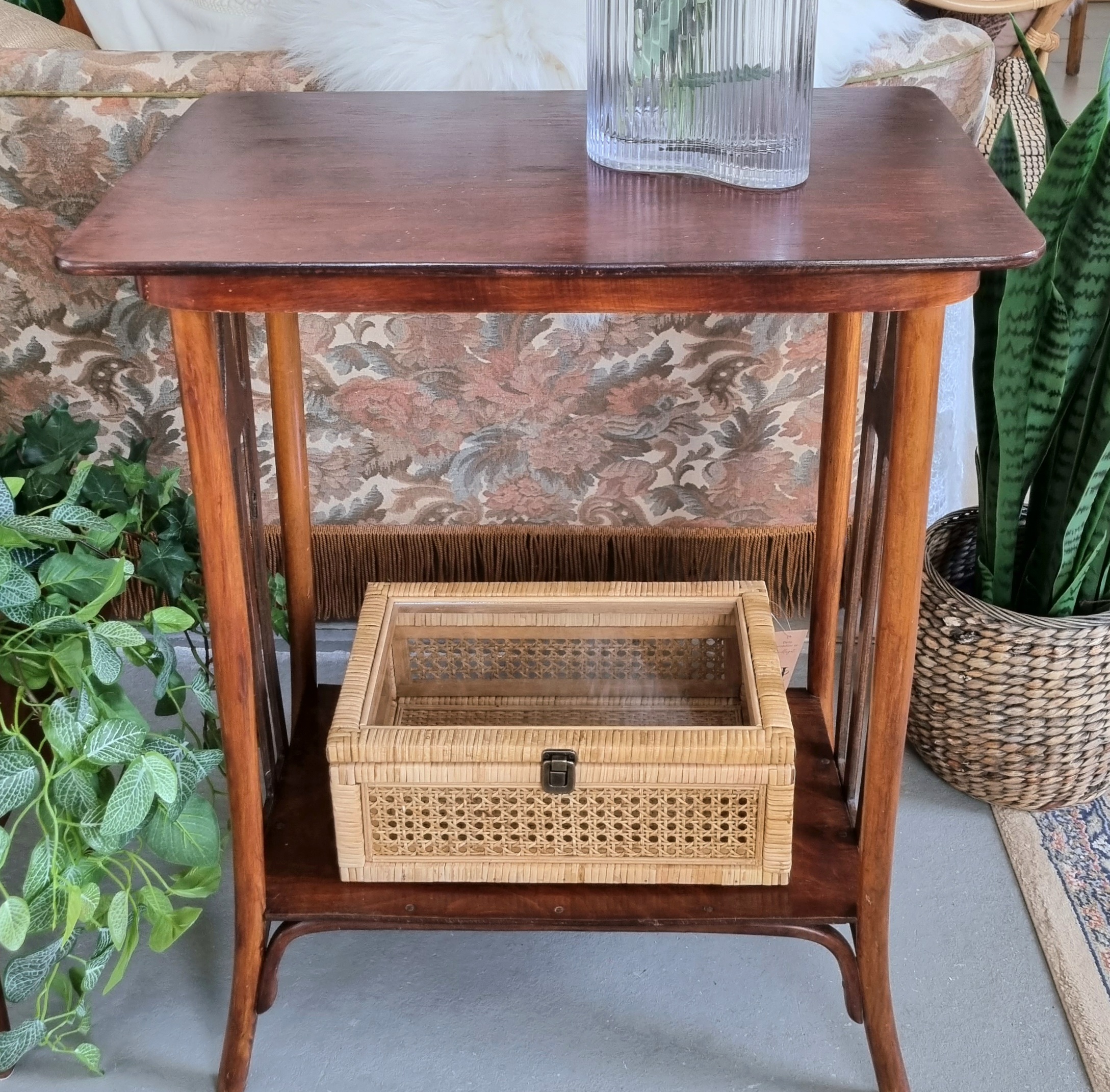 Elegant skrin i fransk flet