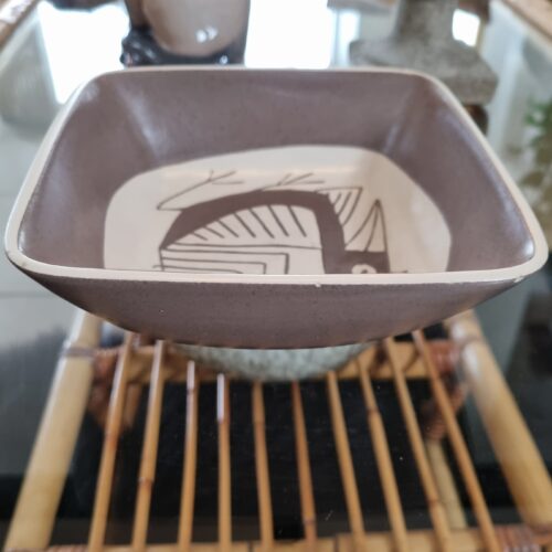 Fin Jeppe keramik skål – med små afslag