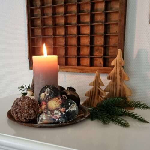 Håndlavede små juletræer i træ - sæt - Billede 5