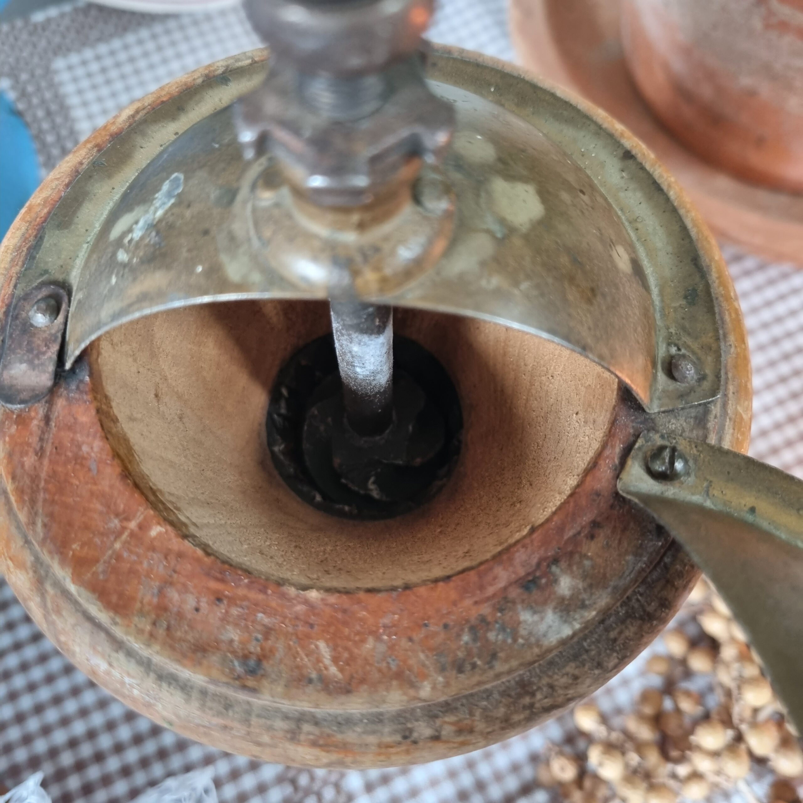 Fin gammel Peugeot kaffemølle