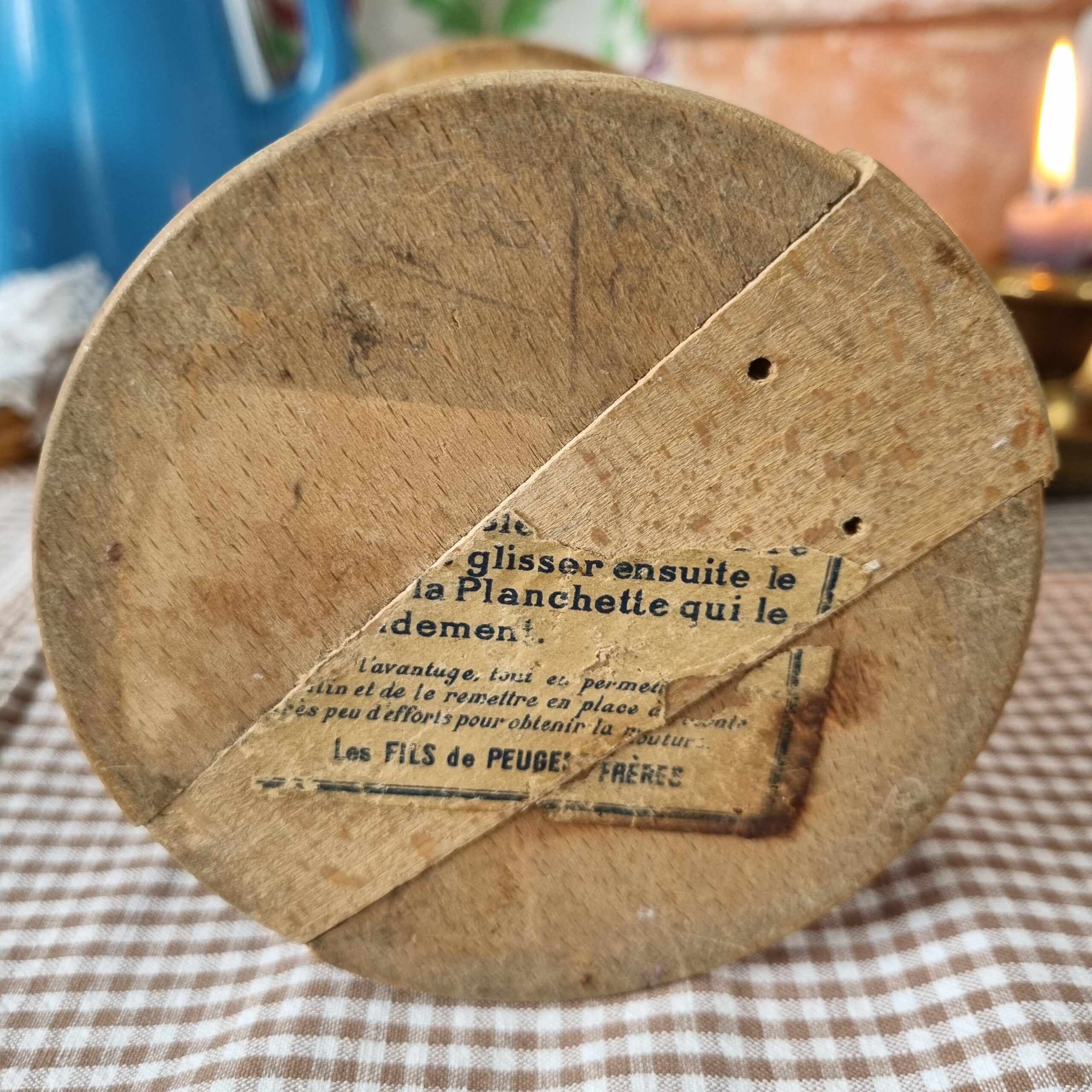 Fin gammel Peugeot kaffemølle