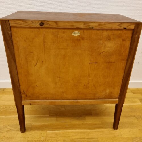 Flot teak kommode