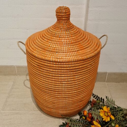 Vasketøjskurv orange med låg – lille str.