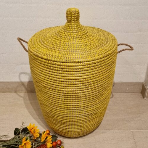 Vasketøjskurv gul med låg – mellem str.