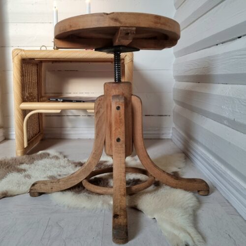 Flot gammel skammel med drejefunktion
