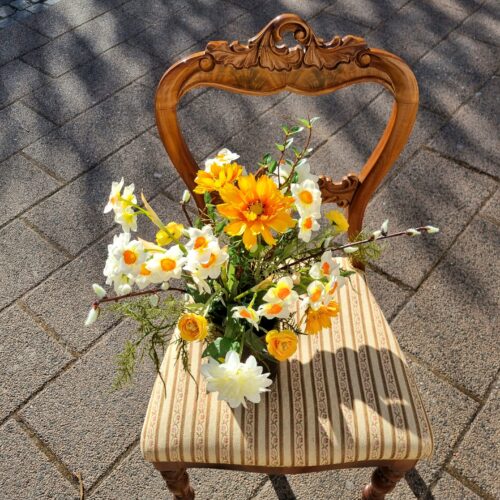 Stor Pinselilje buket – med smukke grene og blomster