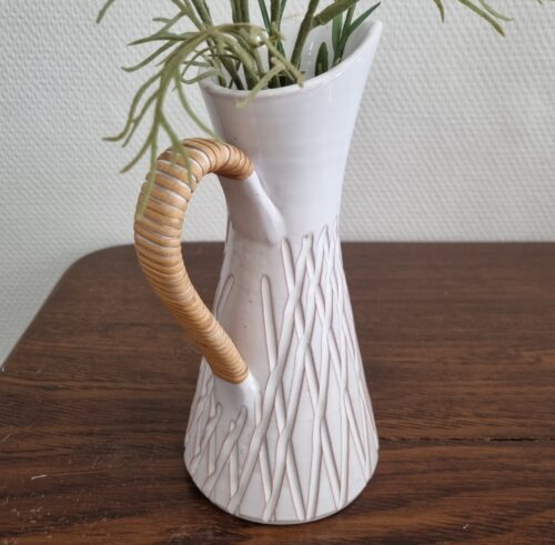 Hvid Løvemose kande