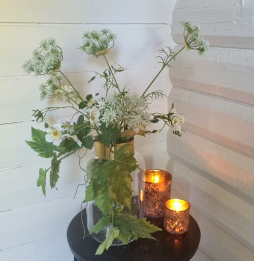 Glasvase med messing kant