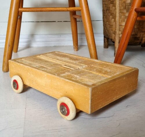 Retro Brio klodsvogn i træ