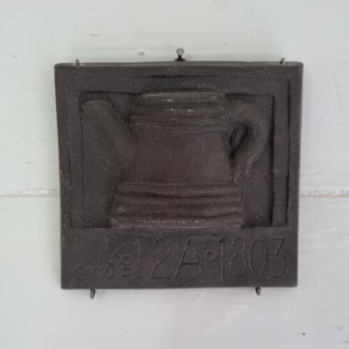 Lille Kähler relief i stentøj til ophæng – Nyhavn anno 1803
