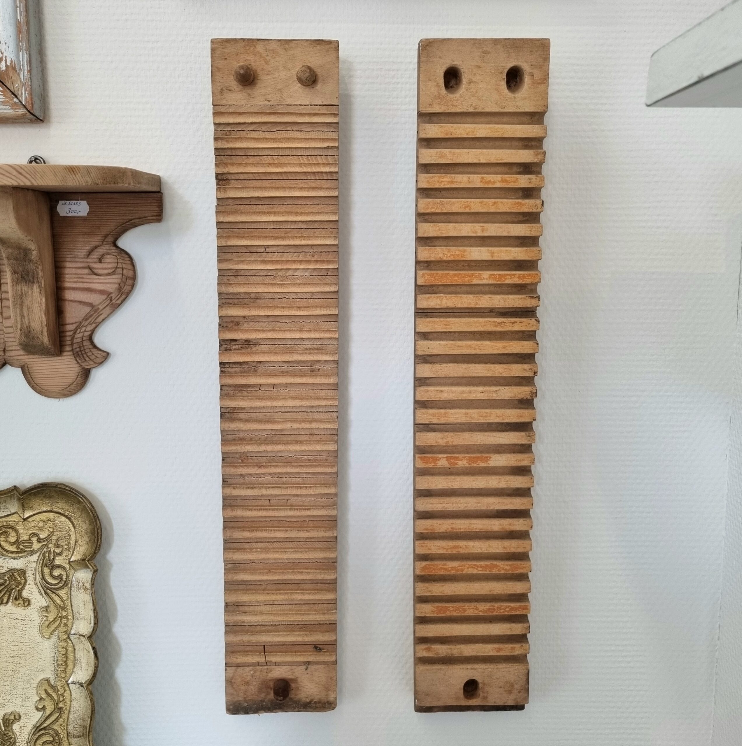 Gamle originale cigarforme i træ