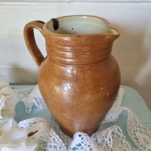 Sød lerkande med smuk brun glasur