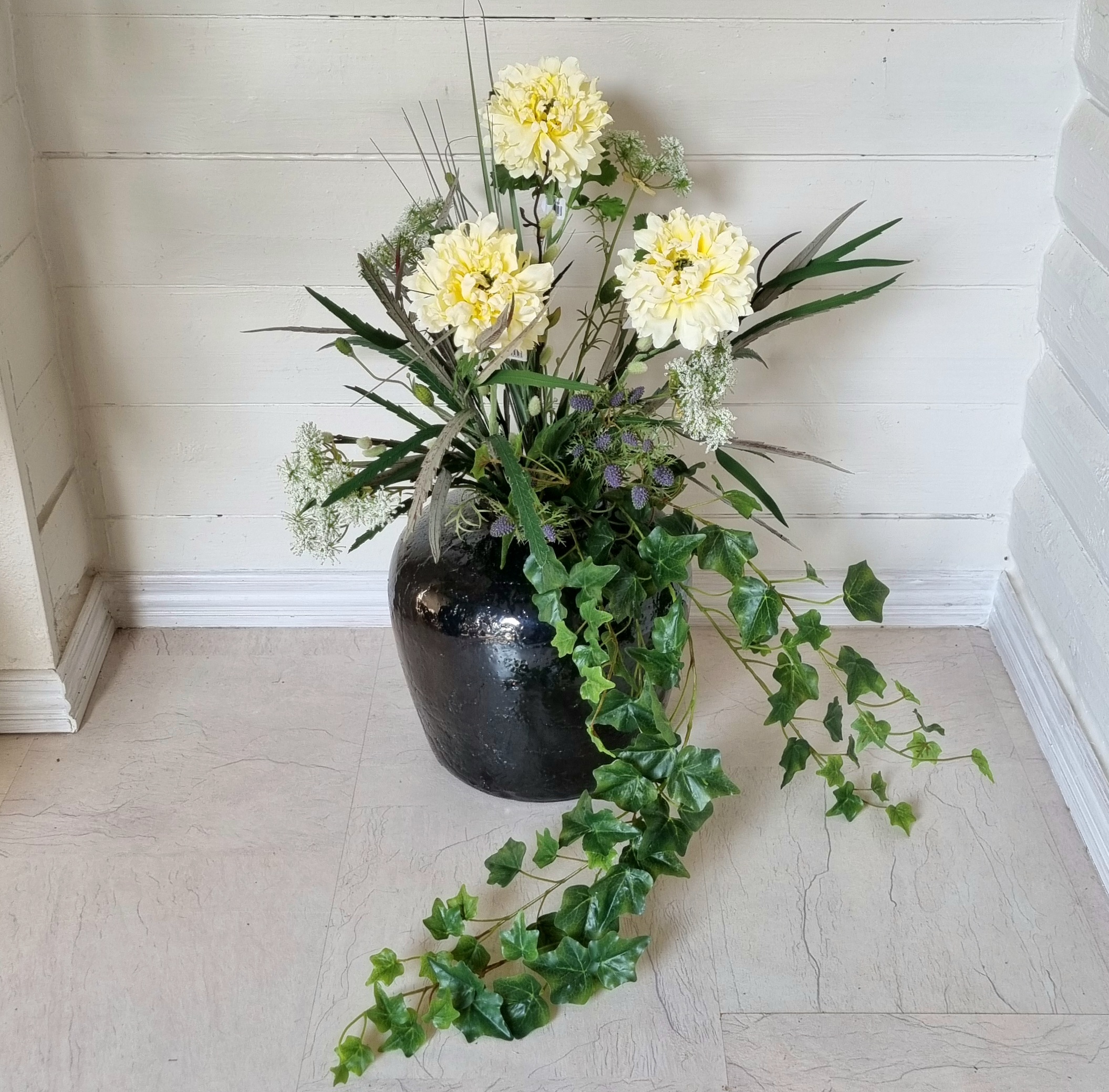 De smukke blomster og grene