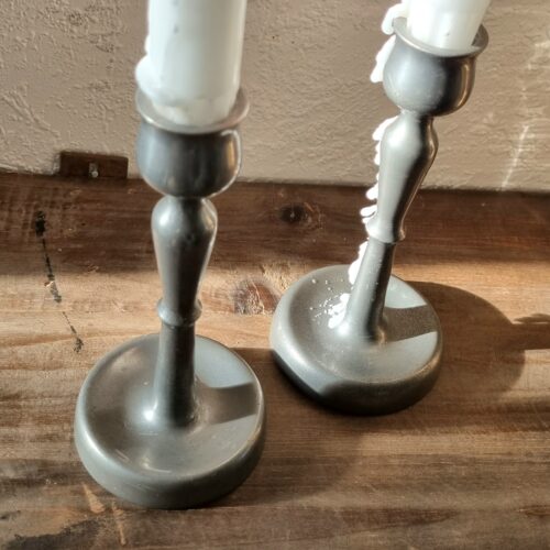 Smuk gammel tinstage i fin stand