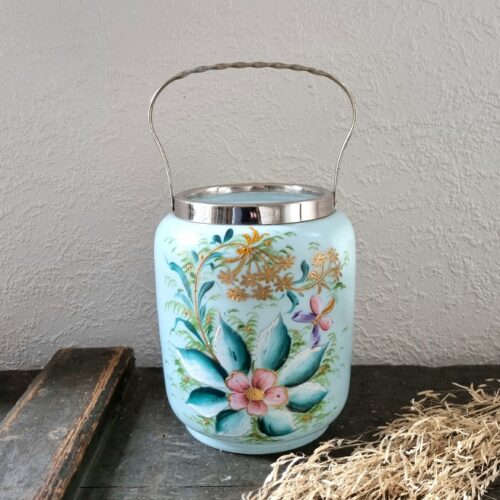 Flot gammel kiksespand i smukke farver uden låg