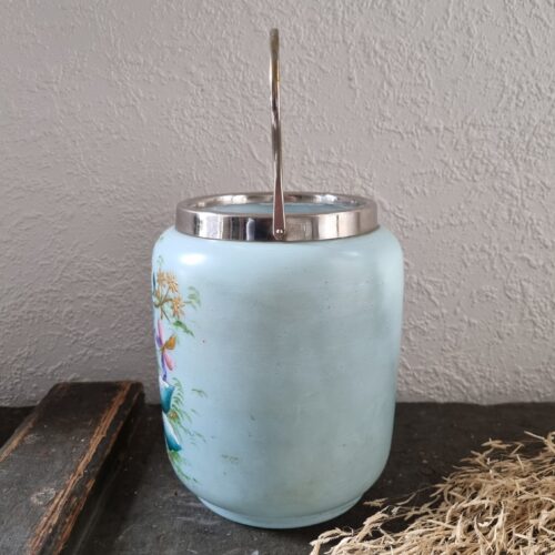 Flot gammel kiksespand i smukke farver uden låg