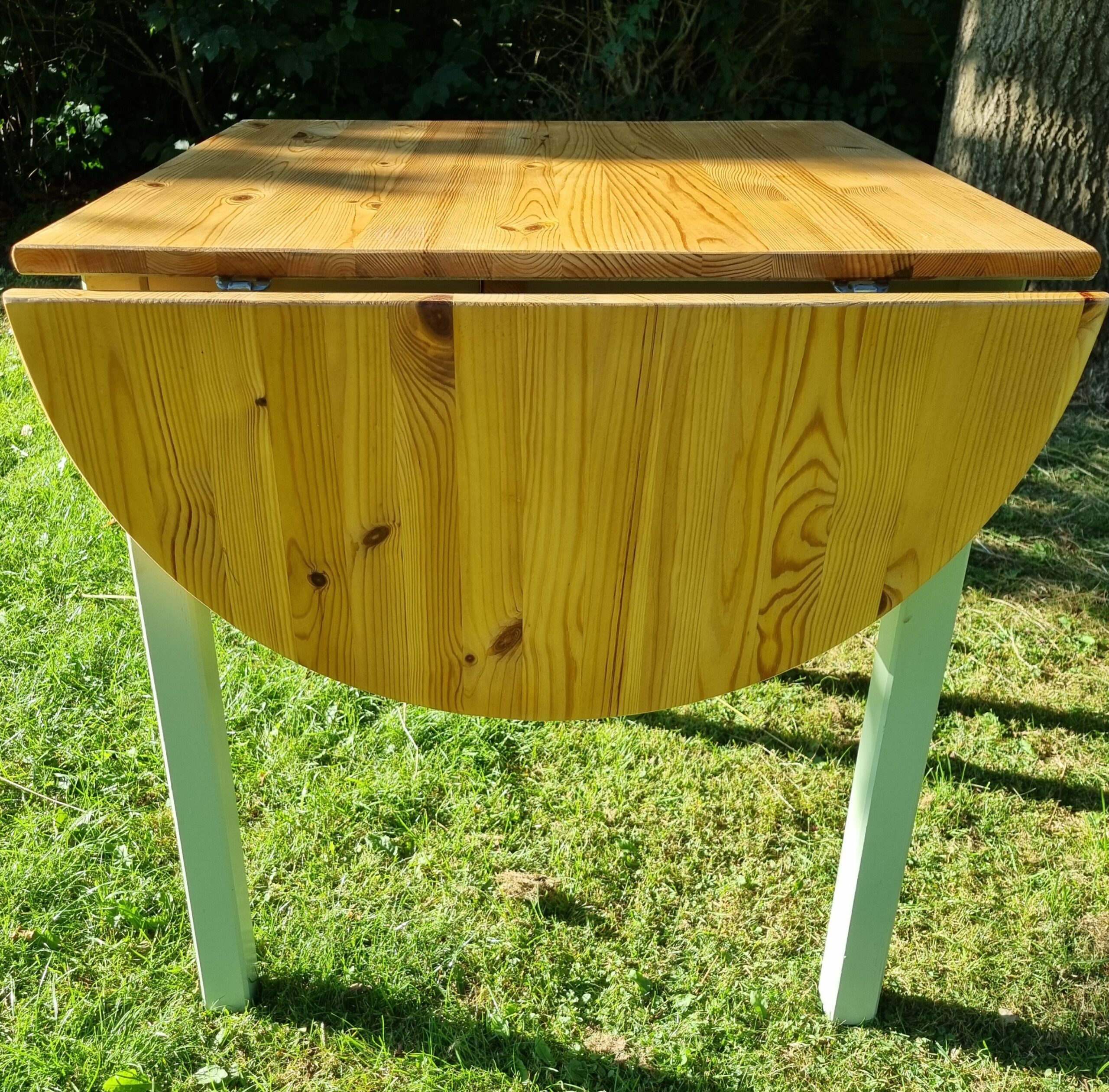 Fint lille spisebord