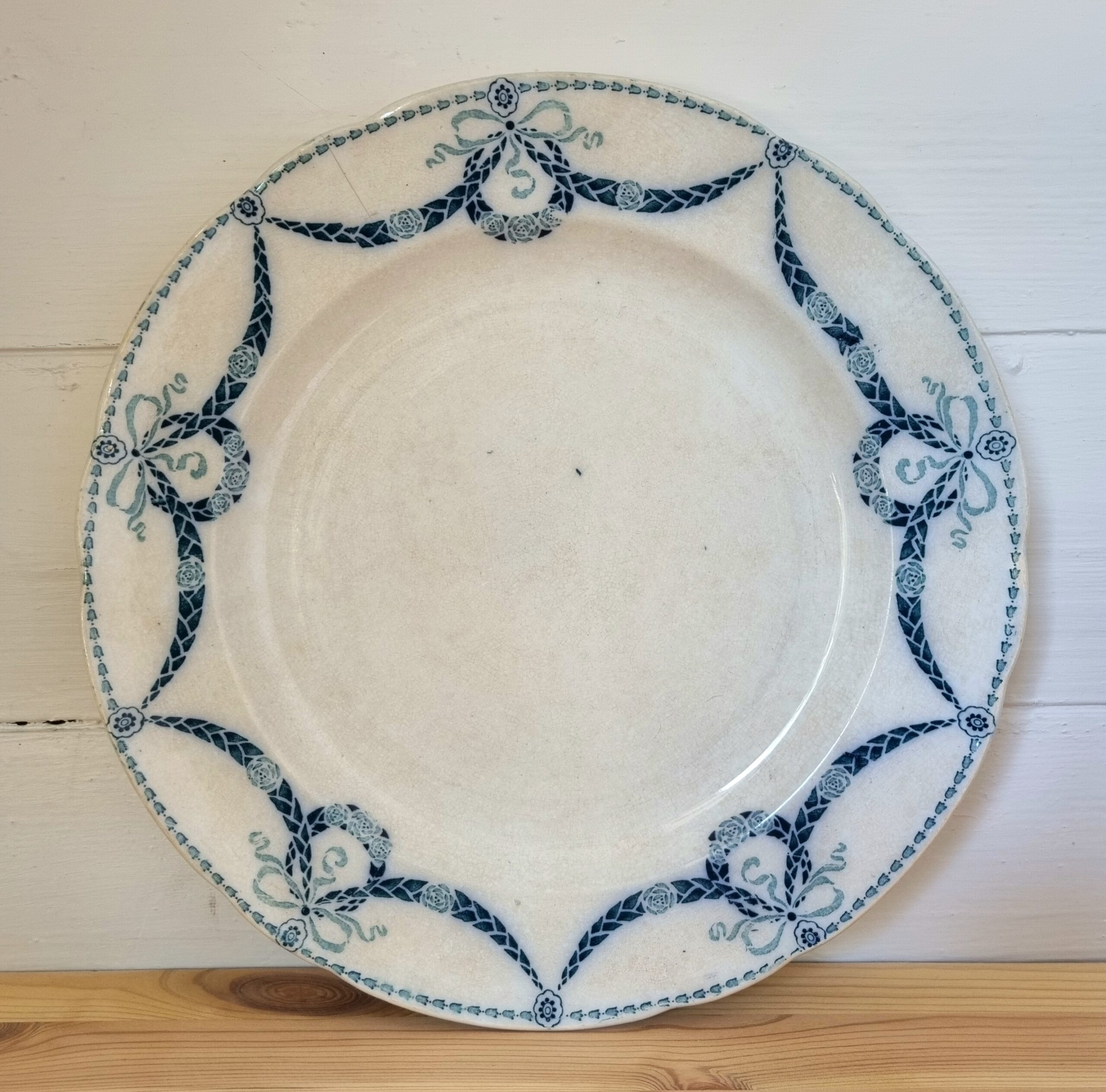 Antikt Gustafsberg Hannibal rundt fad