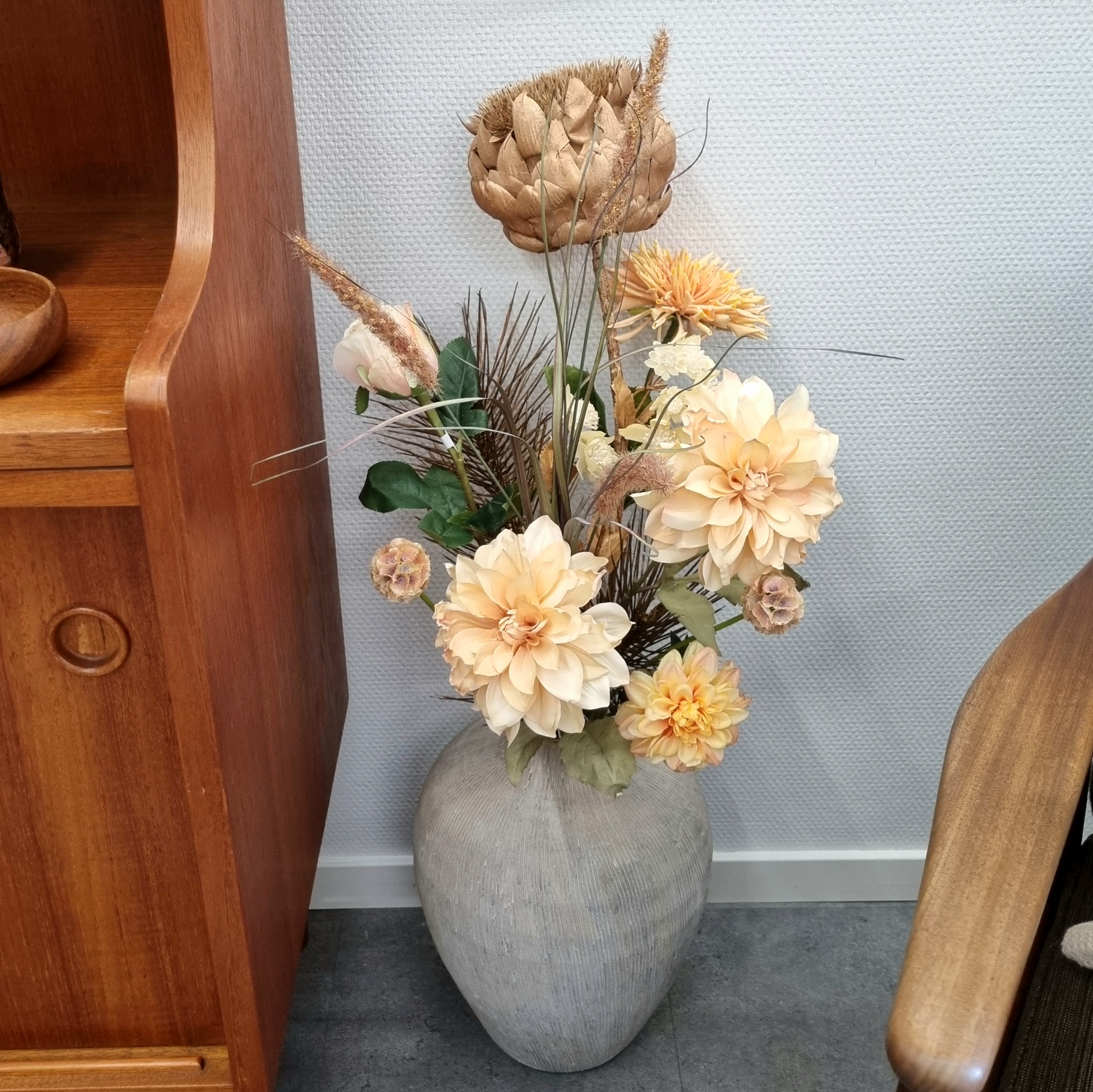 Smukke blomster, der bare holder
