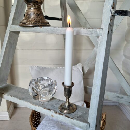 Fin lille lysestage i pletsølv