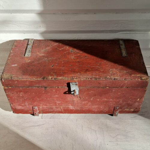 Stor gammel værktøjskasse i træ – flot rustik