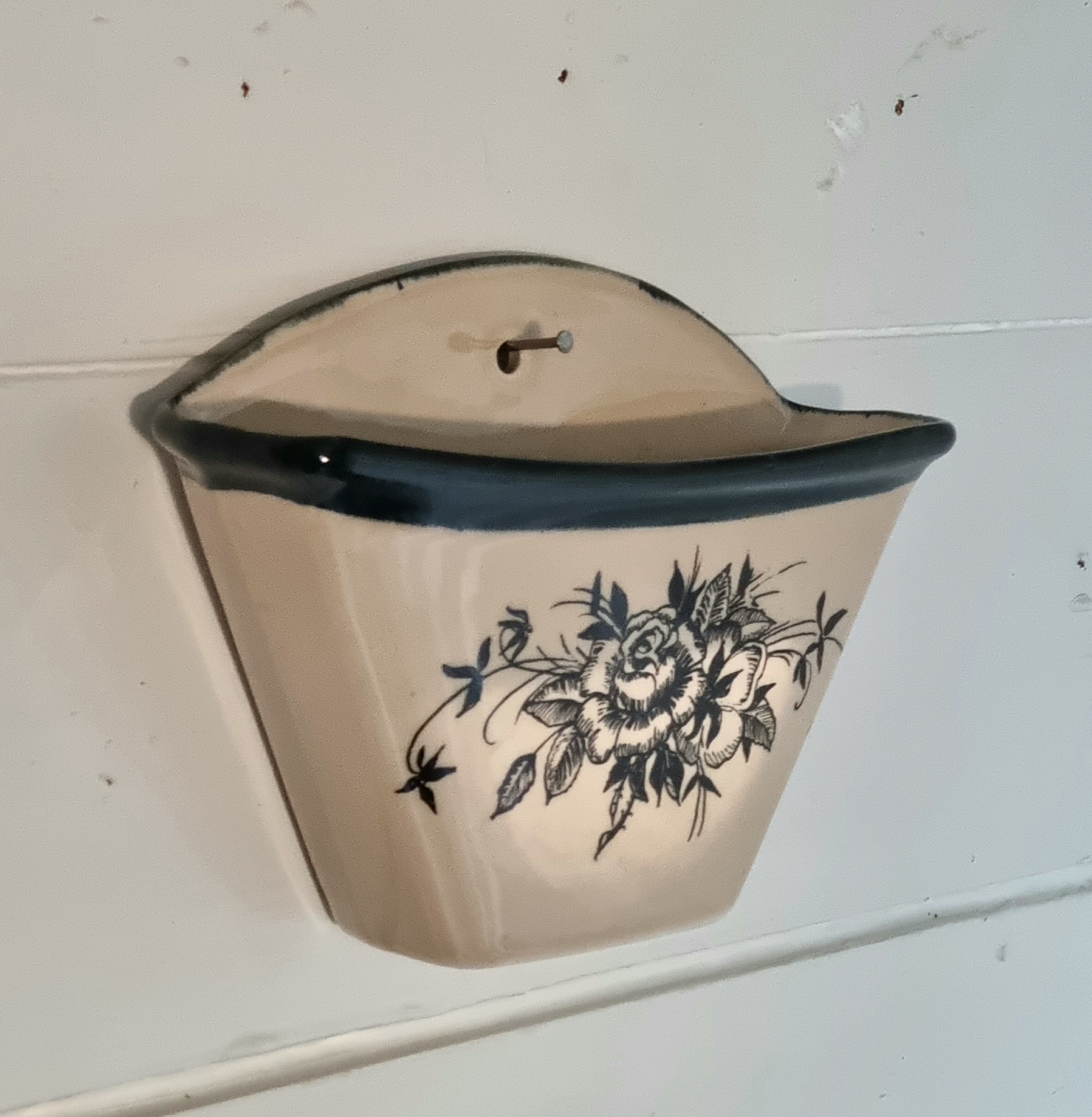 Aksini kaffefilter holder i stentøj - i flot stand