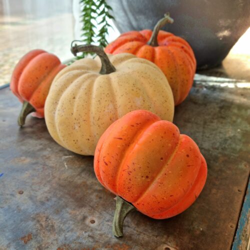 Flotte kunstige Græskar – orange lille str.