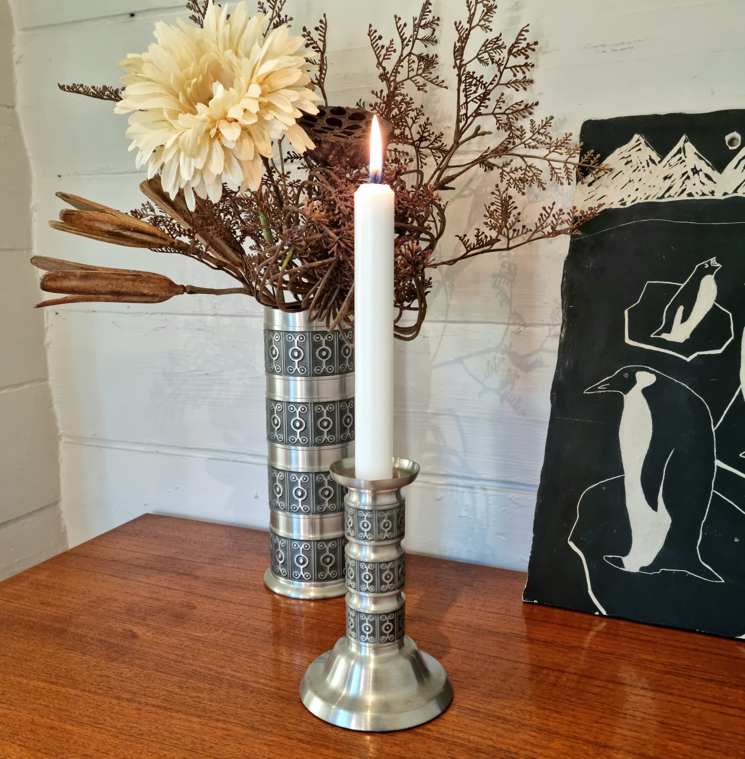 Flot norsk tinstage med mønster - Pewter Haugrud