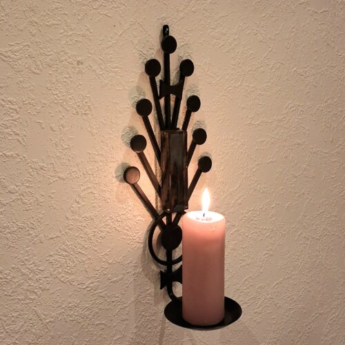 Dantoft vægstage med smuk glassten