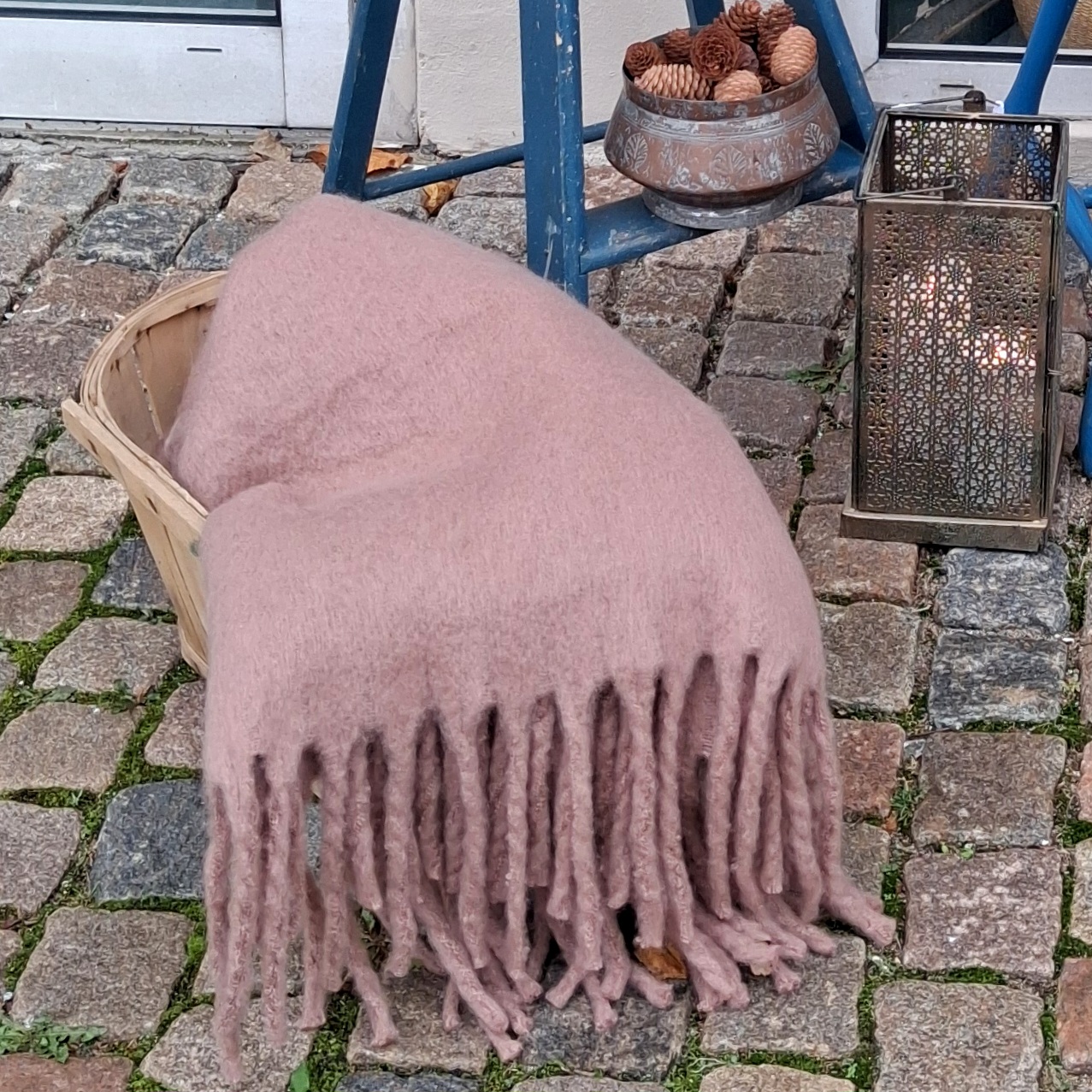 Lækker gammelrosa plaid med frynser