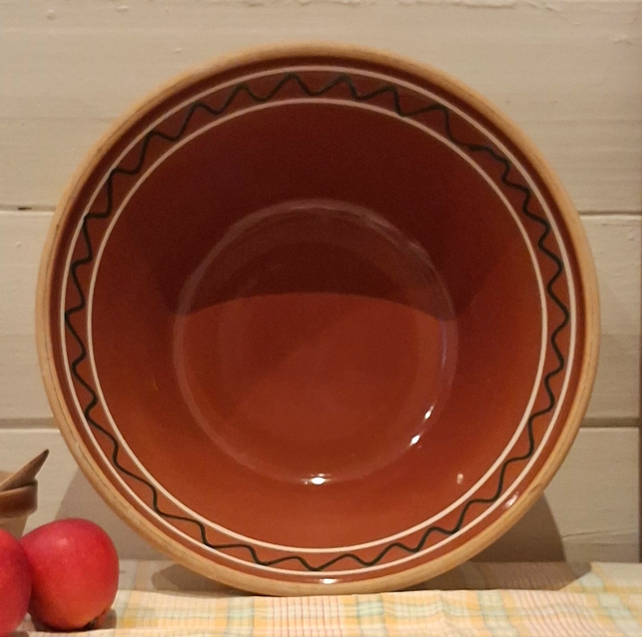 Flot gammelt dejfad med smuk glasur