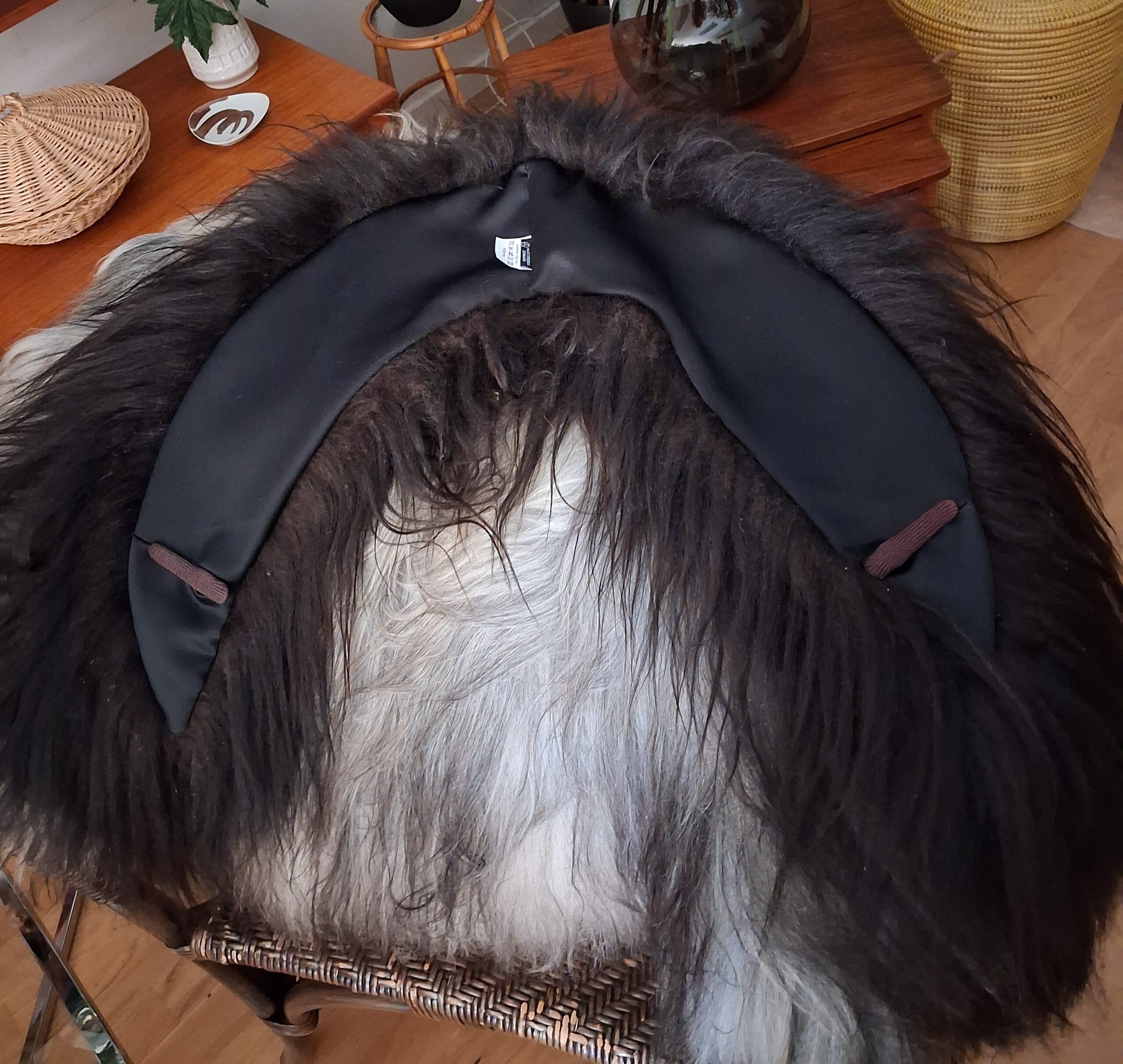 Lækker lammeskinds pelskrave - mørk langhåret