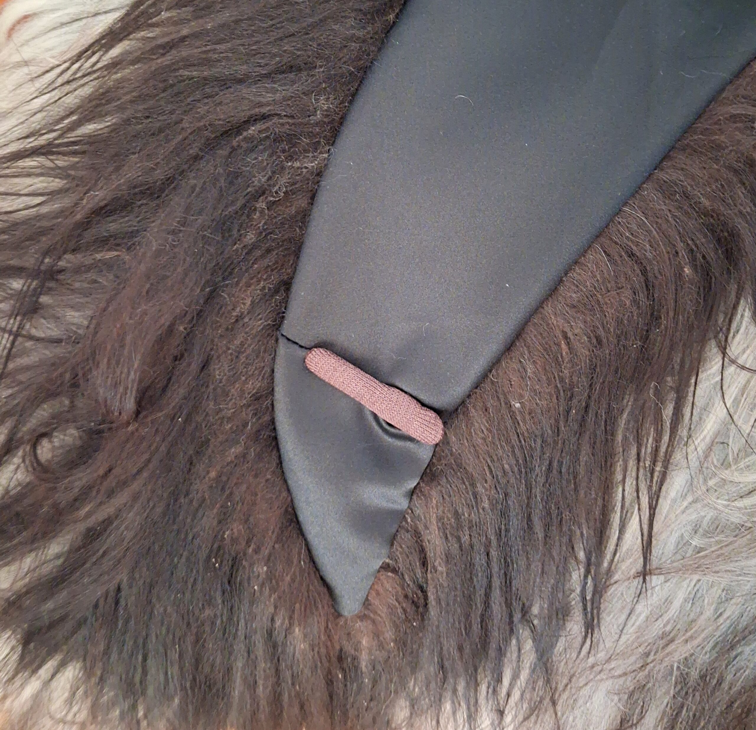 Lækker lammeskinds pelskrave - mørk langhåret