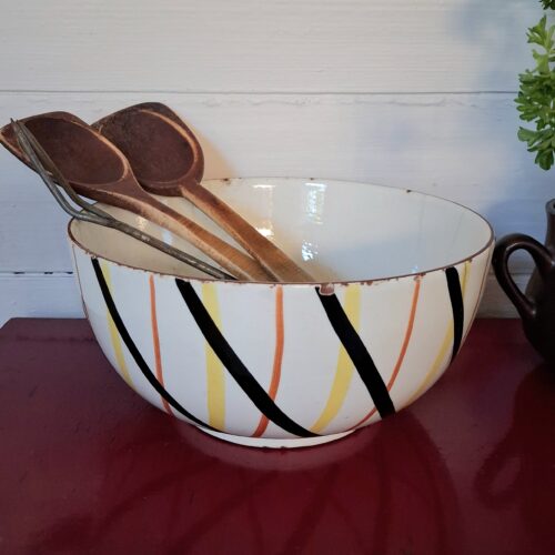 Gammel Knabstrup skål – med revner