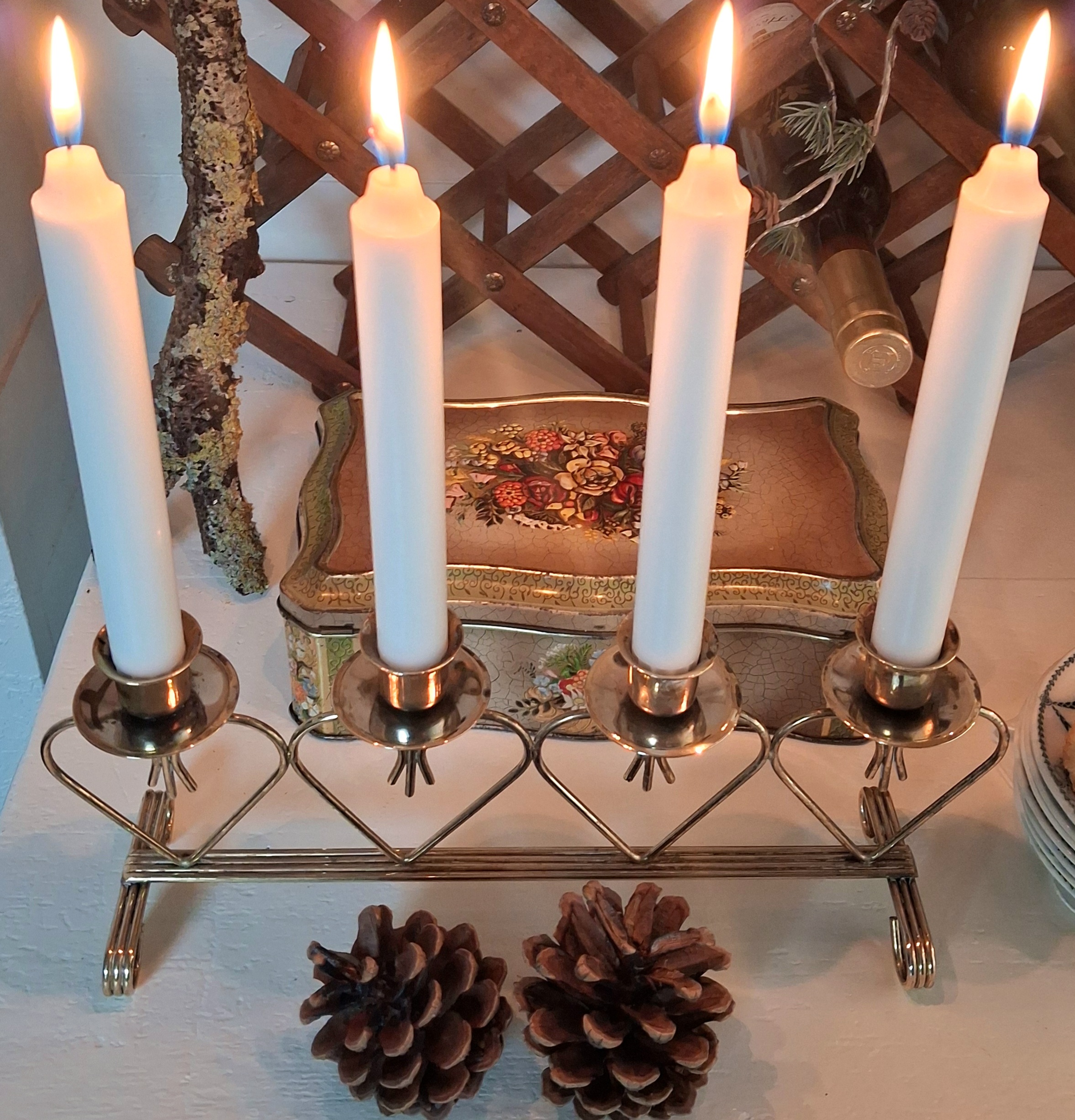 Sød hjerteformet Adventsstage i messing