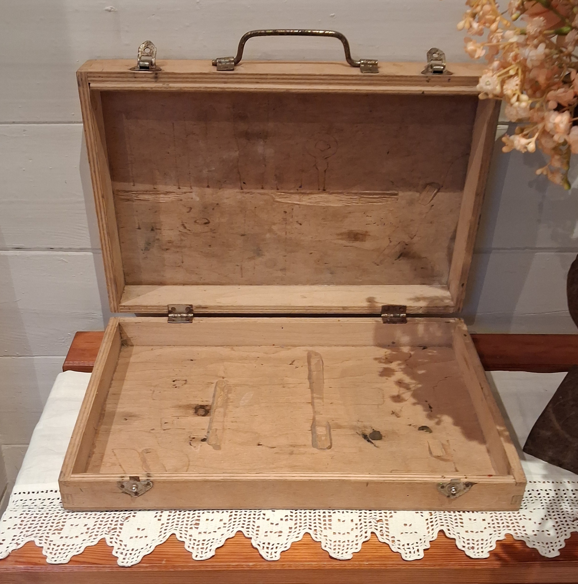 Fin gammel malerkasse