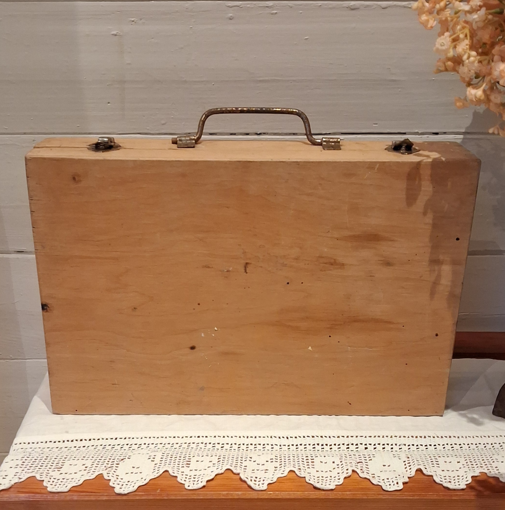 Fin gammel malerkasse