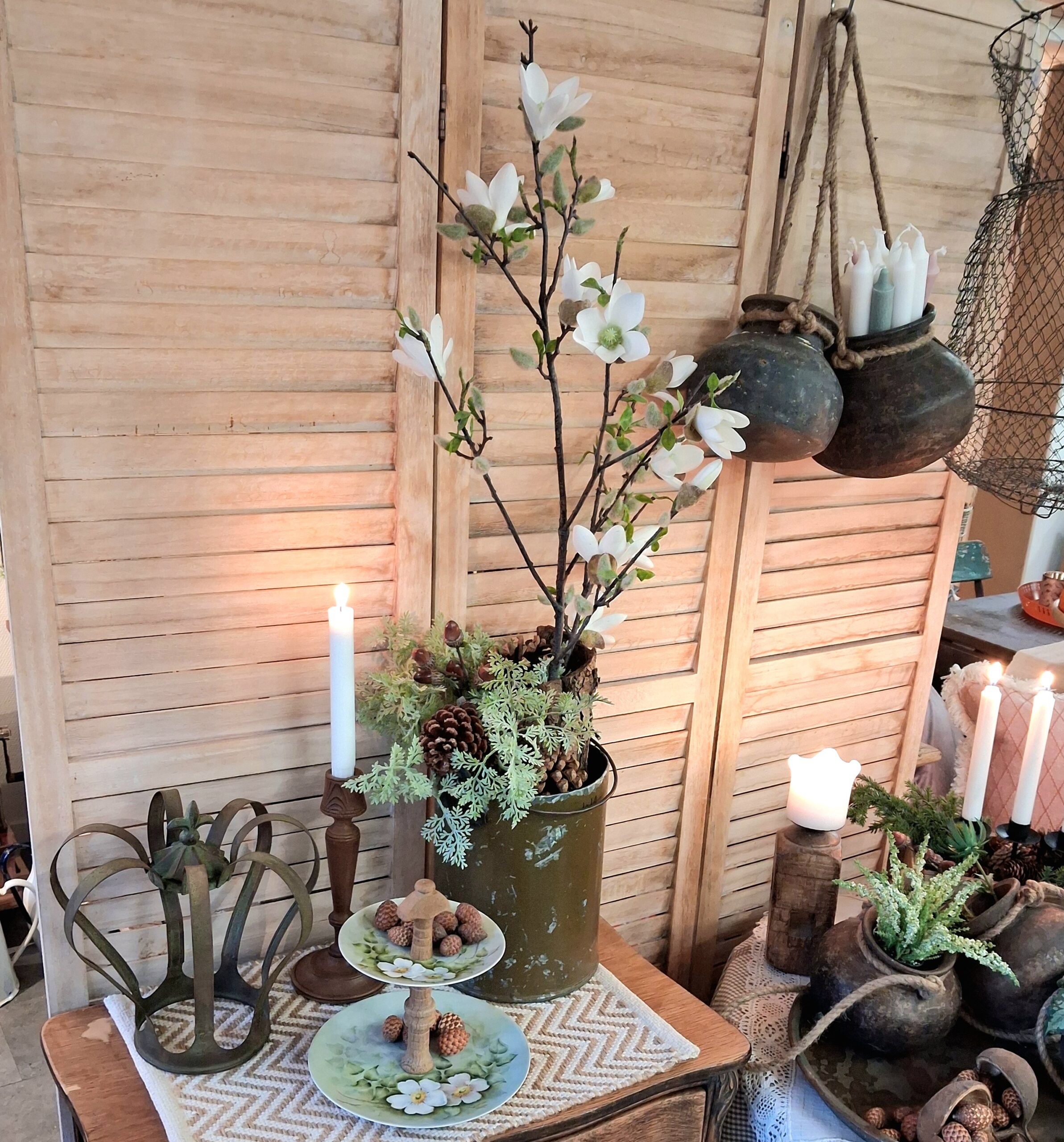 Flot rustik jernspand med hank - olivengrøn