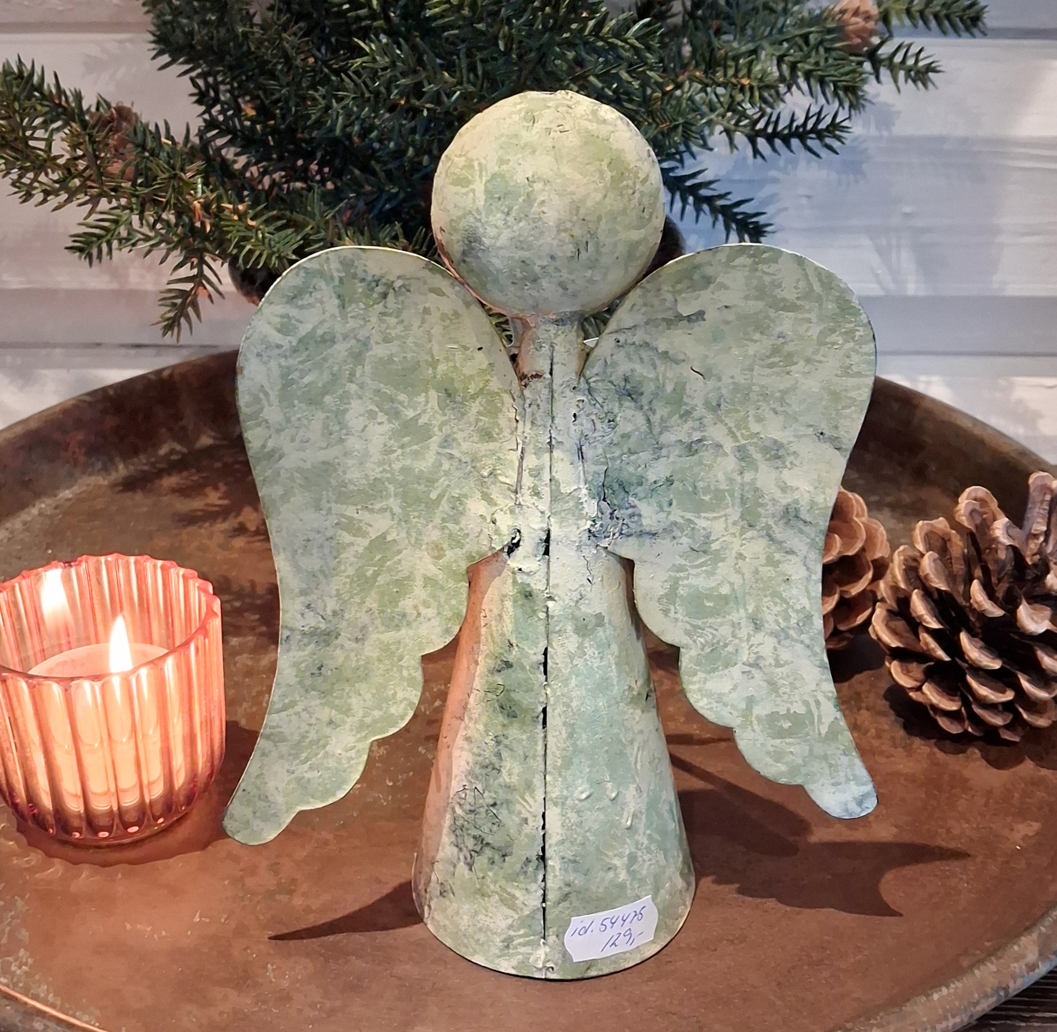 Engel i recycled metal