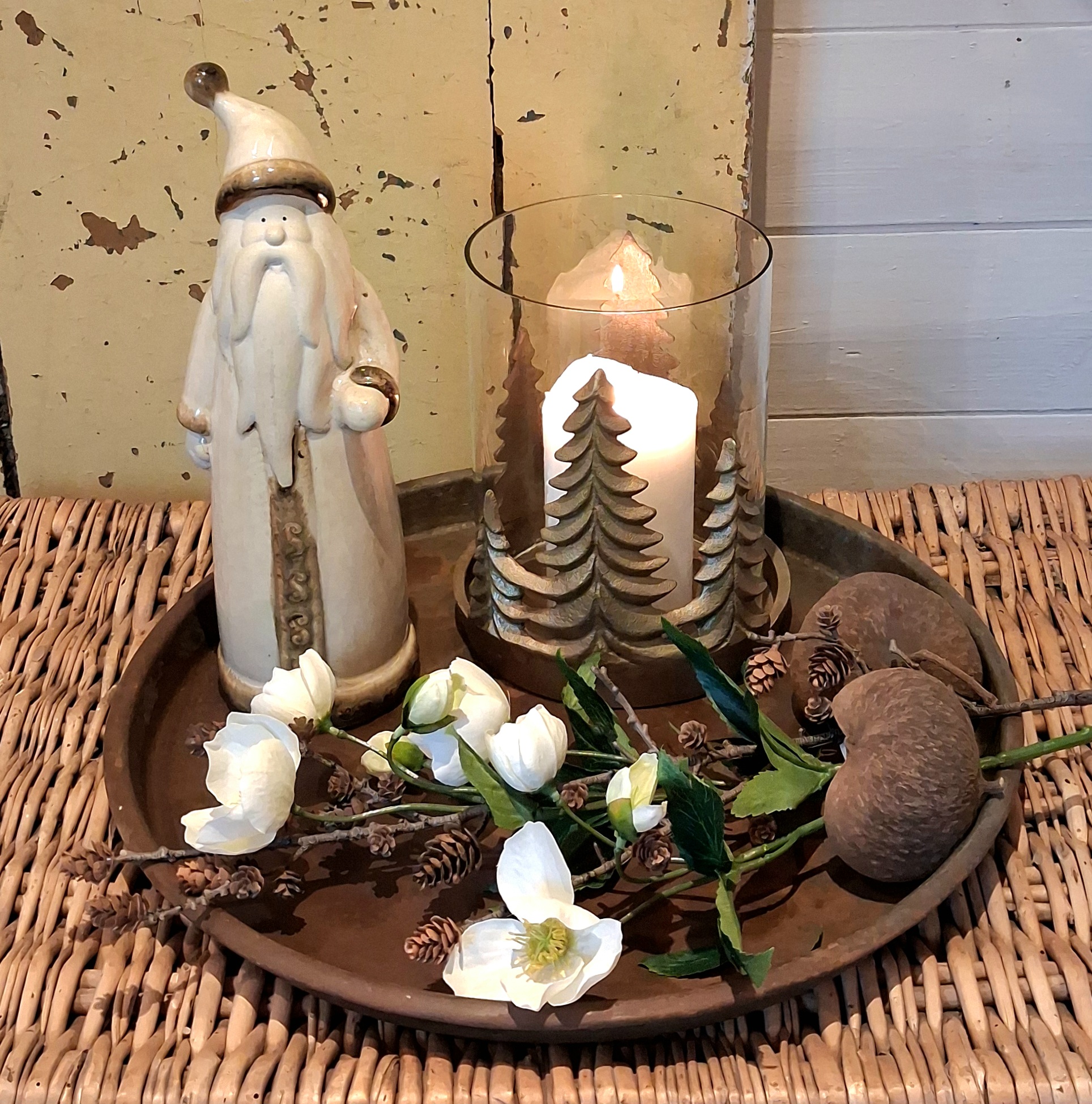 Skøn julemand på det flotte fad