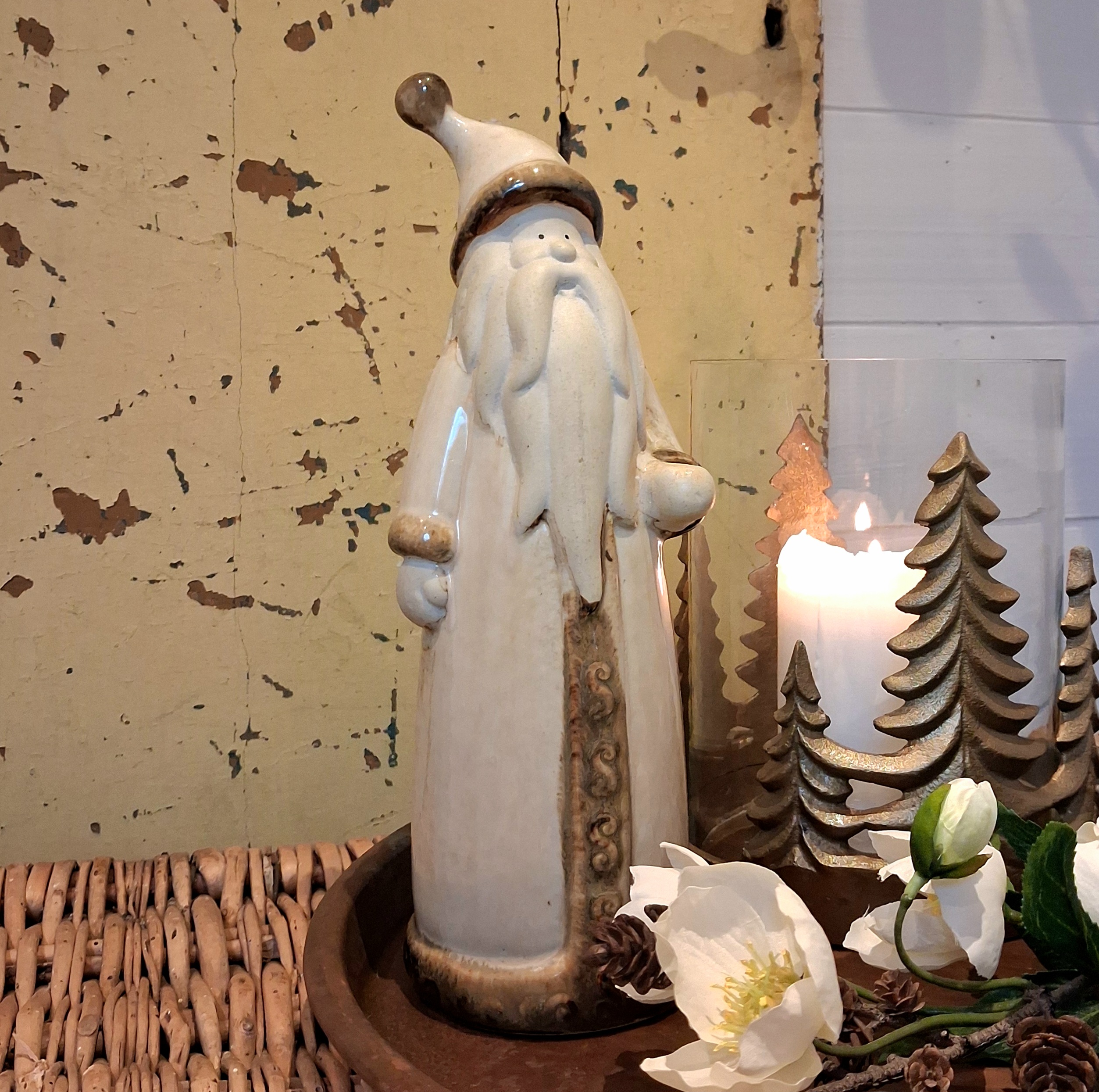 Skøn julemand i keramik - creme/brun glasur