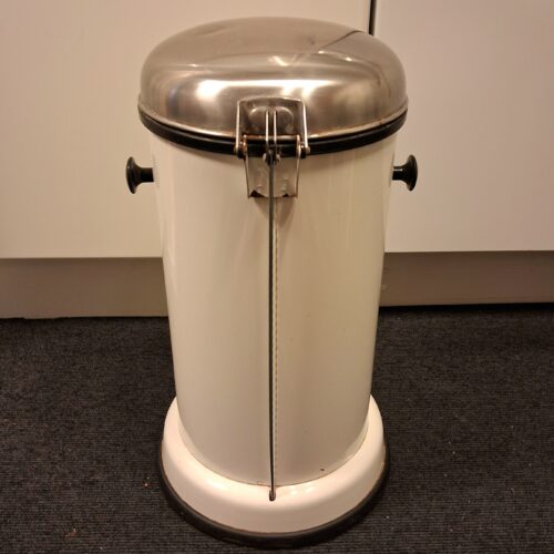 Vipp hvid retro pedal spand