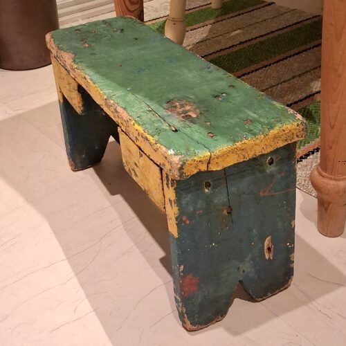 Lille robust grøn skammel